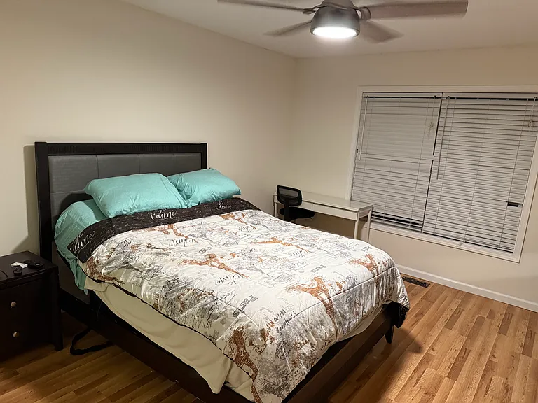 411 Fletcher Ln — Photo 34
