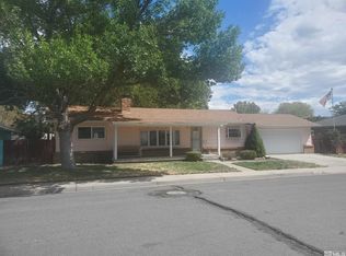 701 Country Village Dr, Carson City, NV