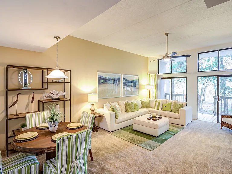 Lakewood Villas — Photo 18