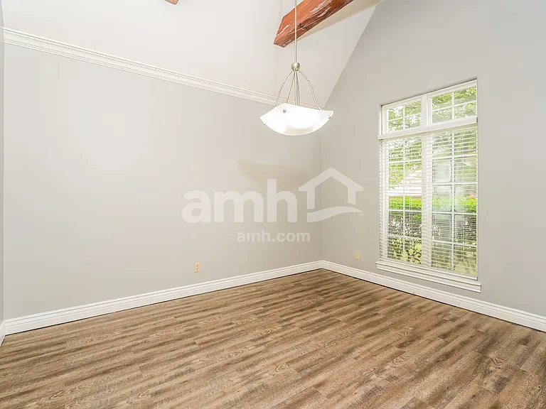 3310 W Atlanta St — Photo 7