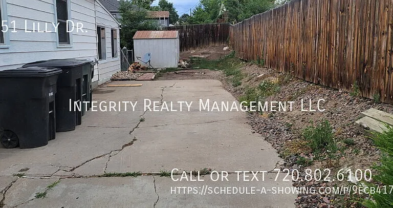 8951 Lilly Dr — Photo 2