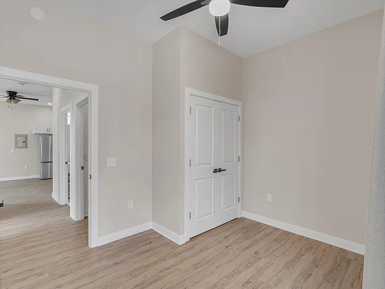 400 N Main St #201 — Photo 5