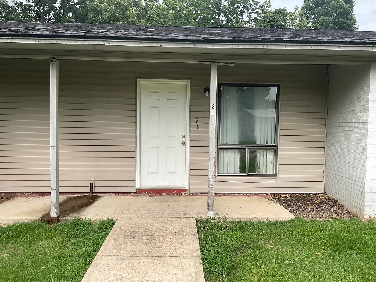 2 bed, 800 sqft, $815 — Photo 2