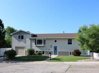 2313 Colorado Dr, Sturgis, SD 57785