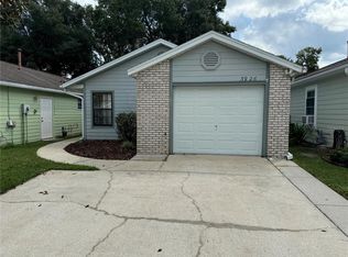 3926 NE 22nd Ln, Ocala, FL 34470