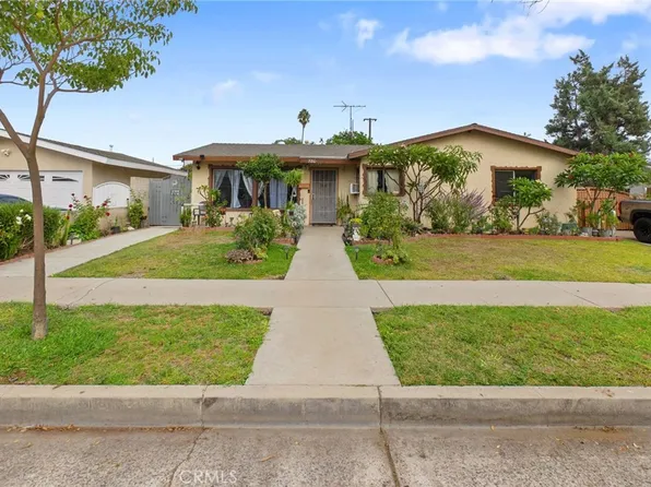 880 S Walnut St, La Habra, CA 90631