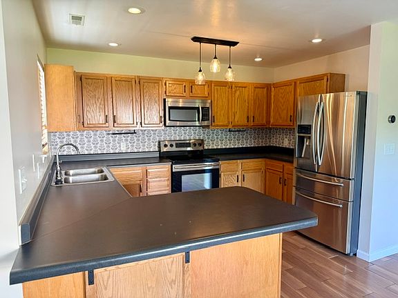 2nd image of 22550B Hollow Oak Ln