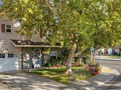 3661 24th St, Sacramento, CA, 95818