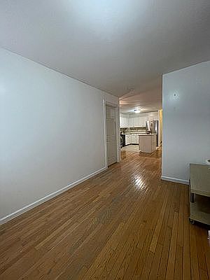 2nd image of 1091 Hancock St Floor 2