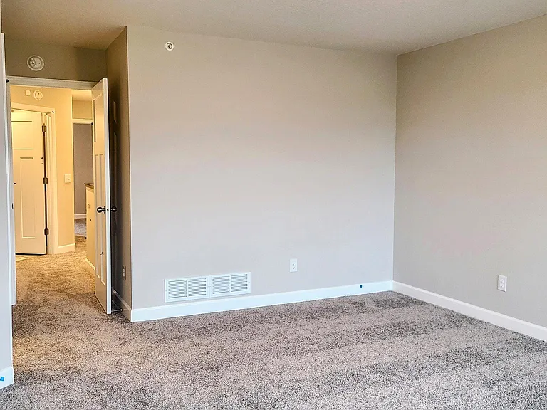1614 144th St E — Photo 20