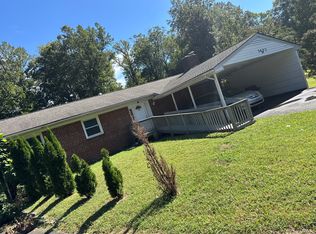 3403 Vanetta Ct, Triangle, VA 22172