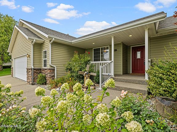 4th image of 9015 N Torrey Ln