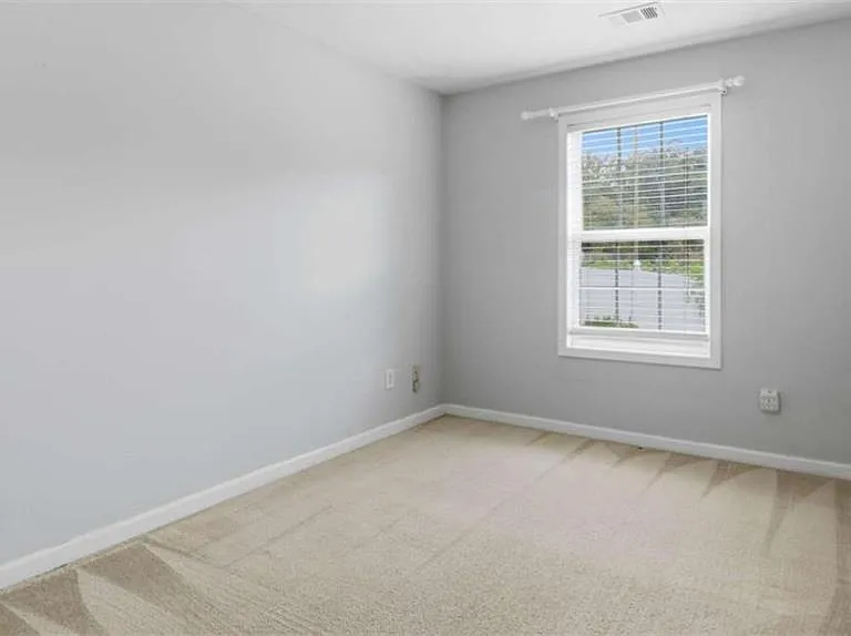 3522 Spring View Ct — Photo 8