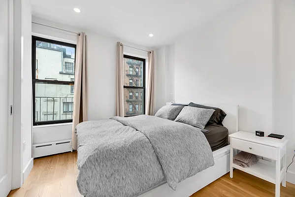 Rented by Corcoran | media 19