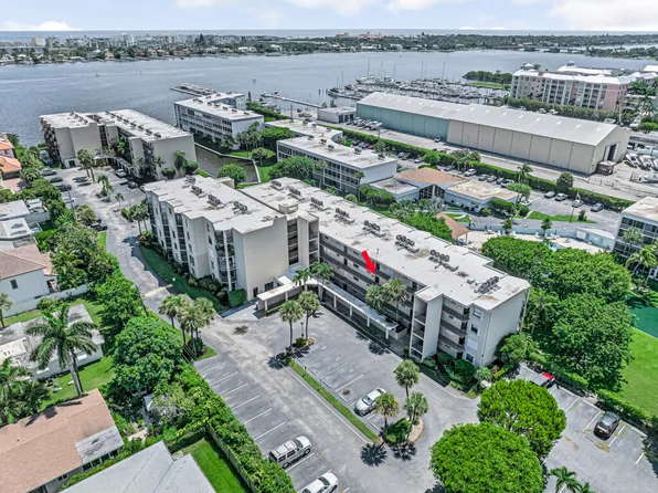 890 N FEDERAL Highway #307, Lantana, FL 33462