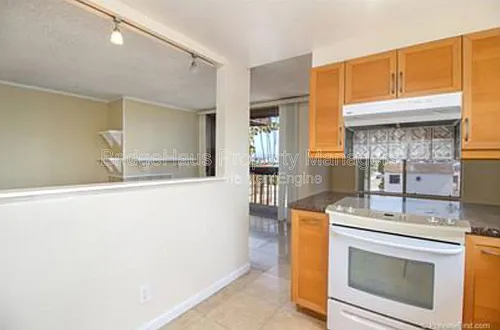 5155 W Point Loma Blvd #11 Photo 1