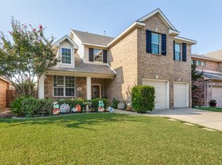 468 Darlington Trl, Fort Worth, TX 76131