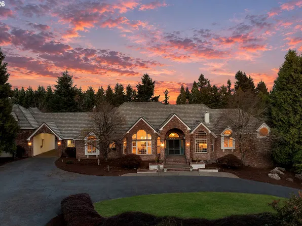 1095 SW Schaeffer Rd, West Linn, OR 97068