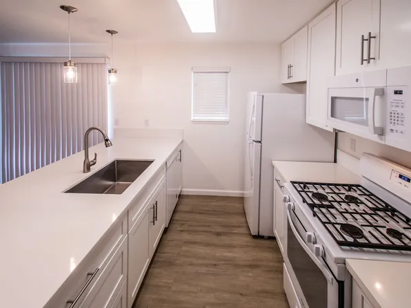 Oak Park Village Apartments, 251 S Oak Park Blvd APT 35, Grover Beach, CA 93433