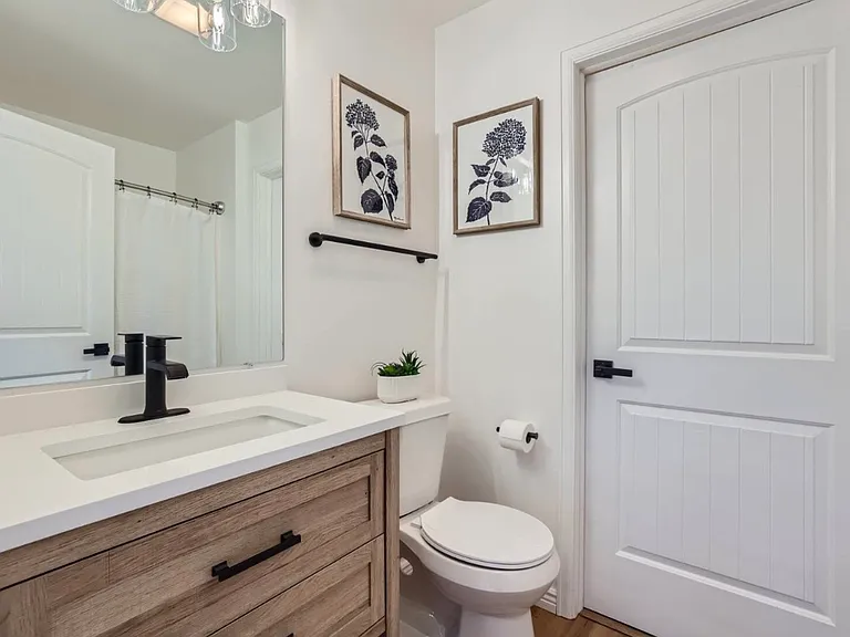 134 Hillside Dr — Photo 23