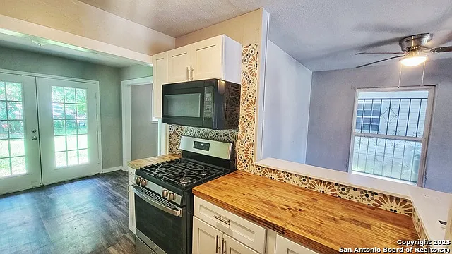 527 Valley Park Dr — Photo 7