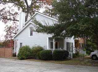 600 Woodrow St APT T, Columbia, SC 29205
