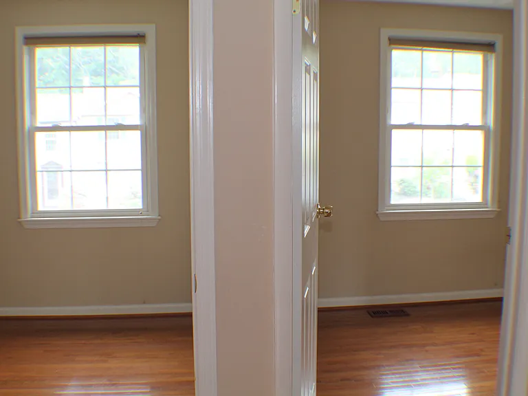 8008 Tyson Oaks Cir — Photo 24