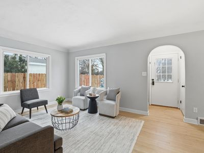 1406 Furness Pkwy, Saint Paul, MN, 55119