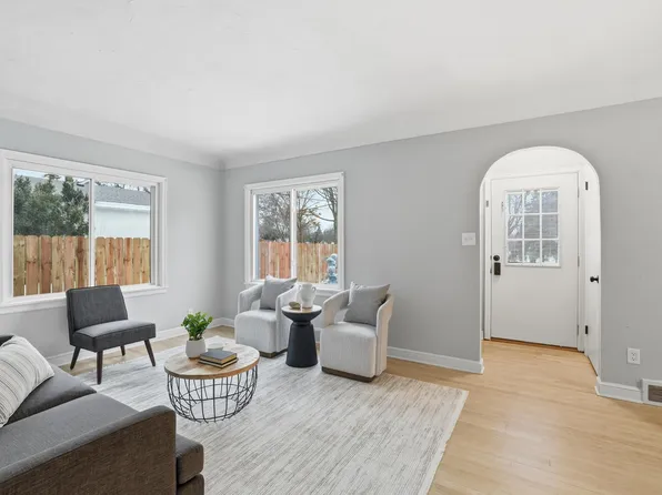 1406 Furness Pkwy, Saint Paul, MN 55119