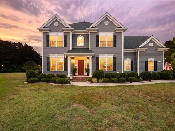2111 Fieldbrook Pl, Suffolk, VA 23434