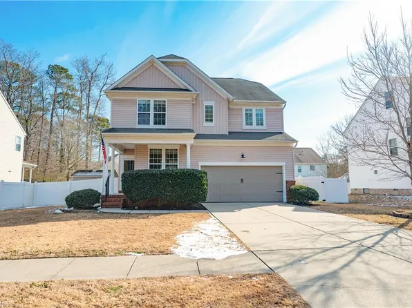 221 Dogwood Rd, Yorktown, VA 23690