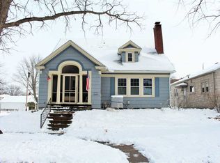 2733 Tremont Ave, Davenport, IA