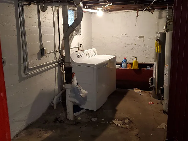 2340 W Clifton Ave — Photo 12