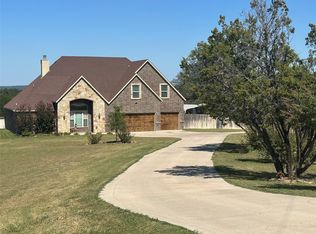 2105 Hills Ct, Stephenville, TX 76401