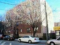 2nd image of 476 Monmouth St APT 404