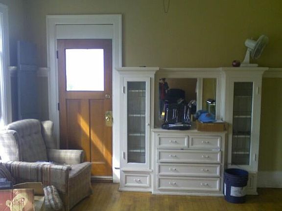 5th image of 2931 N Bartlett Ave