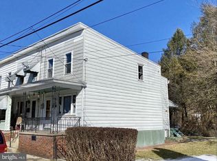 233 S Morris St, Saint Clair, PA 17970
