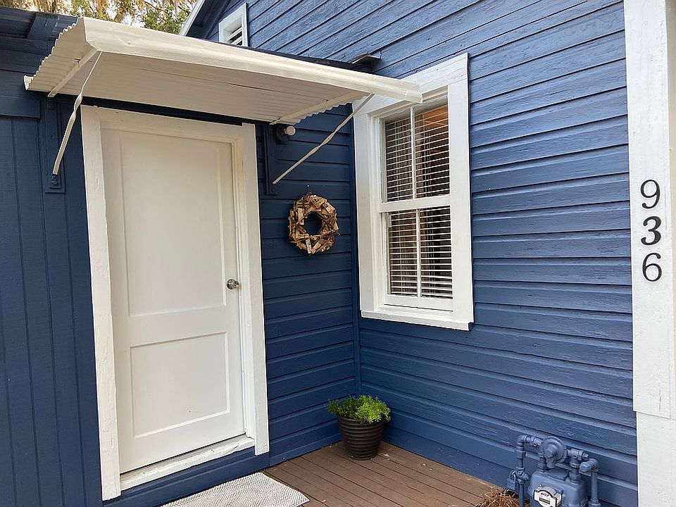 1st image of 936 Walker Ave SW