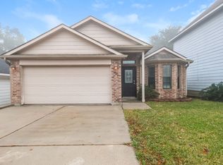 131 Golfview Dr, Montgomery, TX 77356