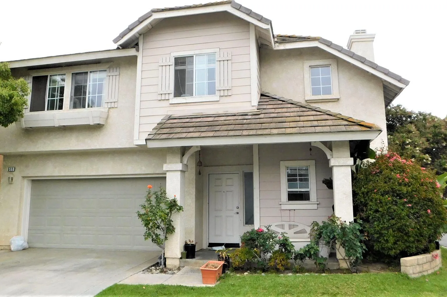 4 bed, 2.5 bath, 1897 sqft, $2,995 — Photo 1