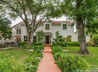 700 Wiltshire Ave, Terrell Hills, TX 78209