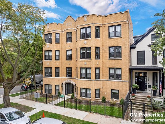 4th image of 4853 N Seeley Ave #1