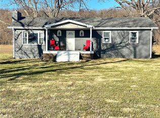 7478 State Route T Hwy, Amazonia, MO 64421