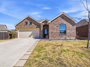 2422 Lemco Dr, Forney, TX 75126