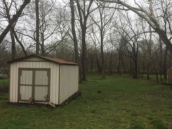 4th image of 4501 S Butternut Ave