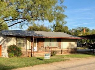 640 Griffin Rd, Albany, TX 76430