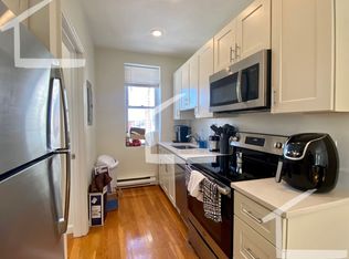 6 Cleveland Pl #16MR, Boston, MA 02113