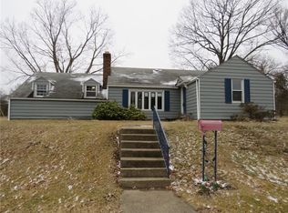 227 Drake Rd, Bethel Park, PA 15102