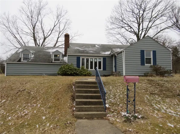 227 Drake Rd, Bethel Park, PA 15102
