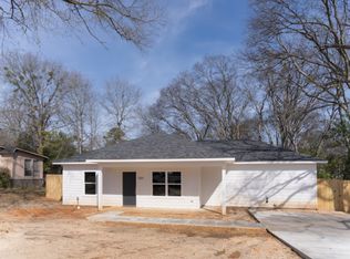 1209 Fairway Dr, Longview, TX 75604